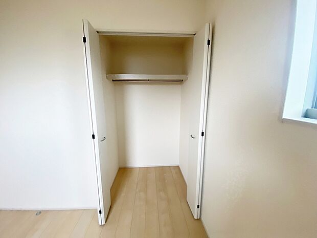 全居室に収納スペースを完備!お部屋の広さを有効に使えます。