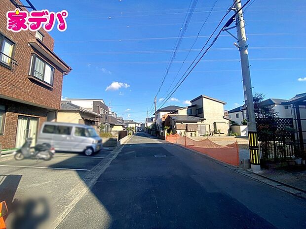 前面道路：北側約6ｍ幅 