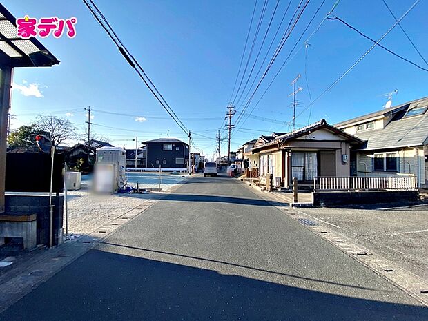 前面道路：北東側約5.6ｍ幅