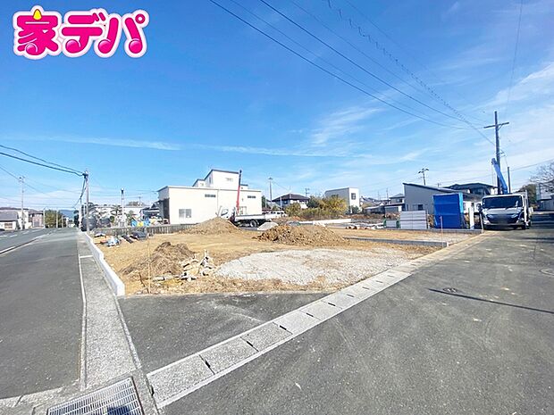 【新築分譲全3棟】ご成約キャンペーン実施中。詳細はスタッフまでお問合せ下さい。