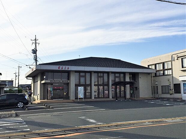 遠州信用金庫 葵西支店(1690m)