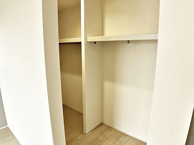 【WIC】 WICは洋服、帽子、バッグなど全て収納可能!お部屋がスッキリ整理整頓できます!