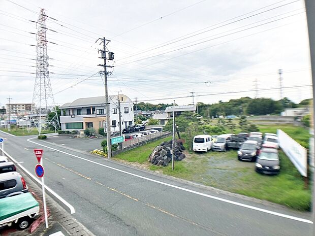 閑静な街並みの眺めは、心も体も落ち着きますね。