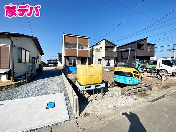 知識豊富なスタッフが各種オプションや住宅ローンのご相談にご対応致します。