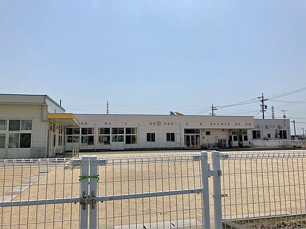 ひまわり保育園(760m)