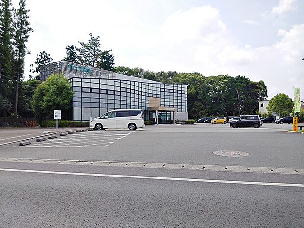 JAとぴあ浜松 長上支店(420m)