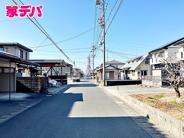 前面道路:北側約5.6m幅