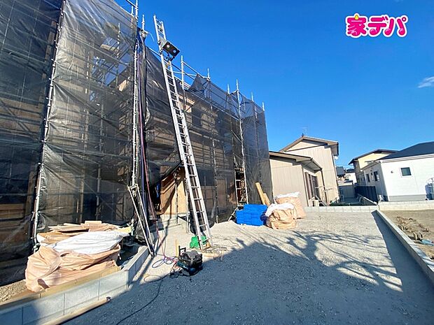 上棟しました。ご見学希望のお客様につきましては同型同仕様の物件にご案内いたします