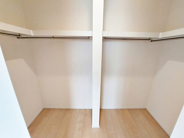 【WIC】 WICは洋服、帽子、バッグなど全て収納可能！お部屋がスッキリ整理整頓できます！ 