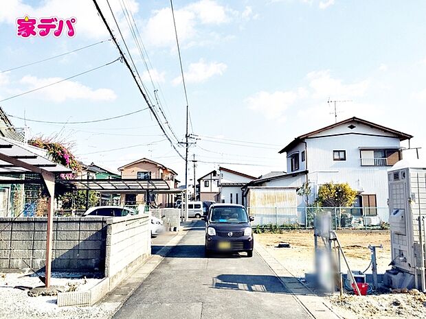 前面道路：北西側約3.8ｍ幅