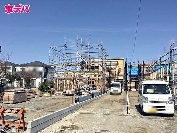 住宅ローンにご不安のあるお客様も、まずはお気軽にご相談下さい。お客様に最適な資金計画と金融機関をご案内いたします。