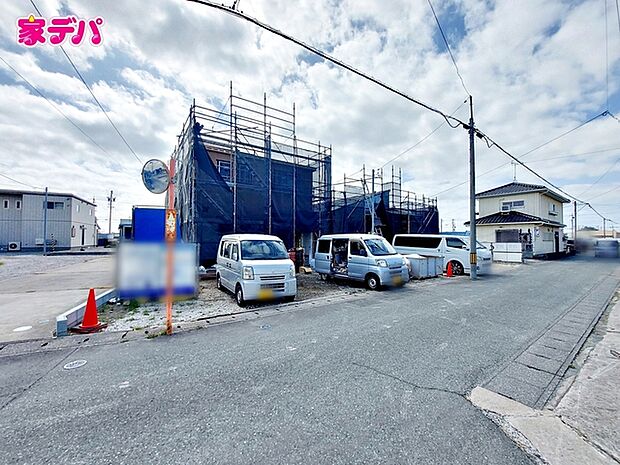 上棟しました。ご見学希望のお客様につきましては同型同仕様の物件にご案内いたします