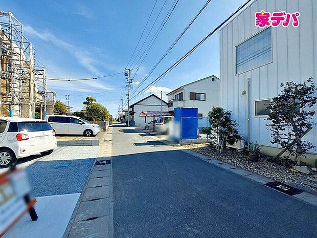 前面道路：北側約4.4ｍ幅