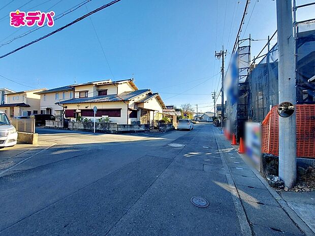 前面道路:東側約6m幅