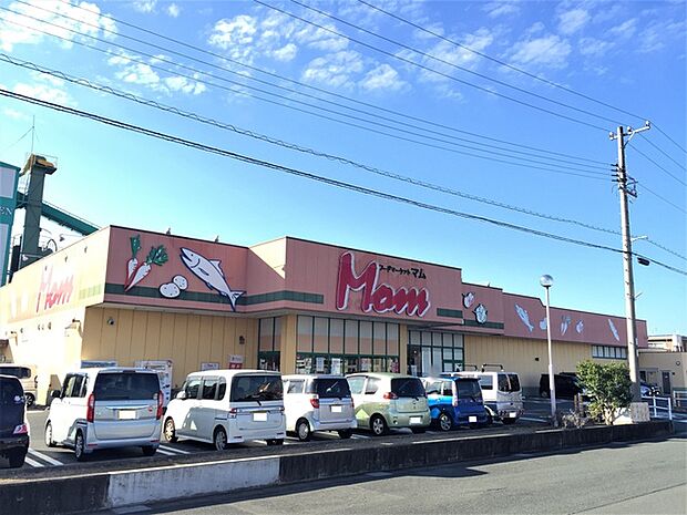 フードマーケットマム 磐田南店(2460m)
