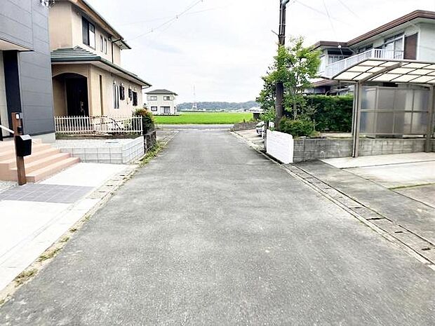 前面道路:北側約5m幅