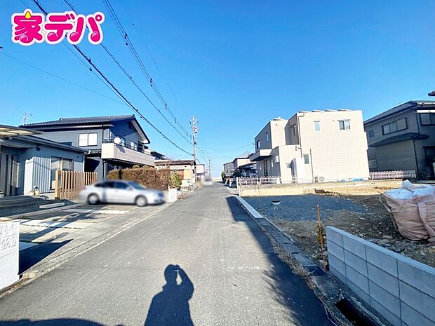 前面道路:北側約5m幅