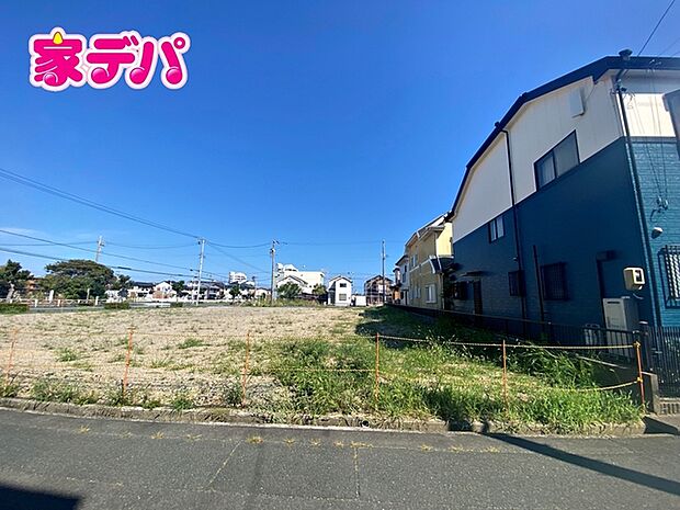 住宅ローンにご不安のあるお客様も、まずはお気軽にご相談下さい。お客様に最適な資金計画と金融機関をご案内いたします。