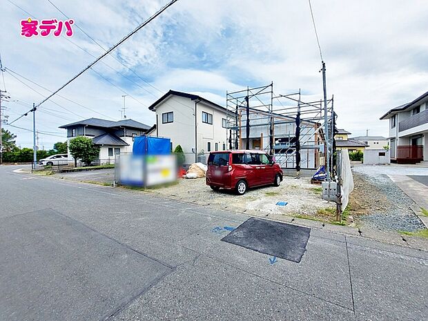 上棟しました。ご見学希望のお客様につきましては同型同仕様の物件にご案内いたします