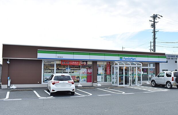 ファミリーマート 磐田福田店(990m)