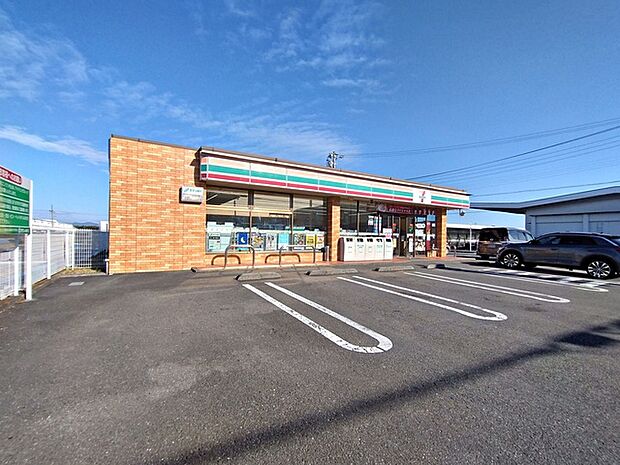 セブンイレブン浜松流通元町店(850m)