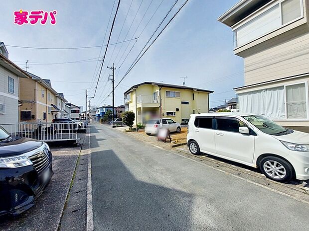 前面道路:南側約4m幅