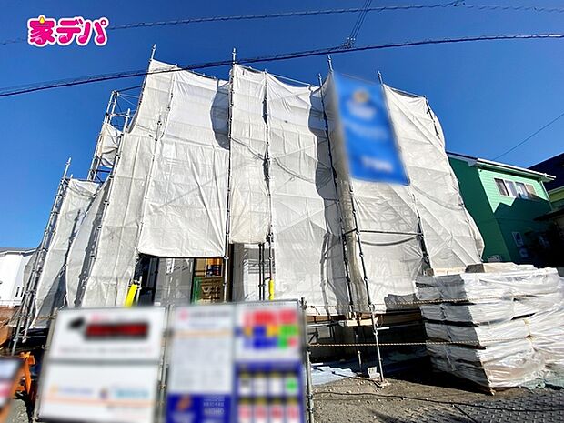 上棟しました!ご見学希望のお客様につきましては現地の他に同社の完成物件にて設備や仕様などご確認いただけます。