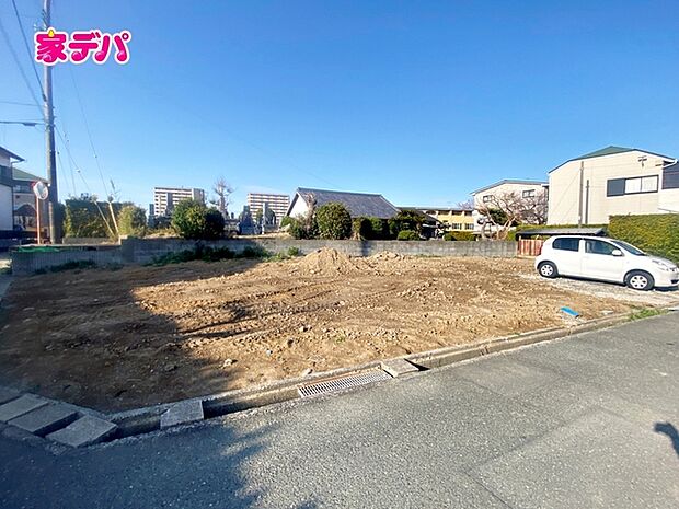 住宅ローンにご不安のあるお客様も、まずはお気軽にご相談下さい。お客様に最適な資金計画と金融機関をご案内いたします。