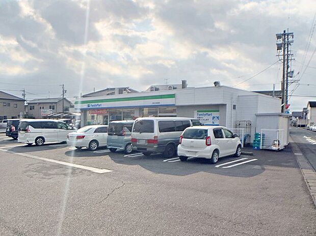 ファミリーマート浜松大浜街道店(500m)