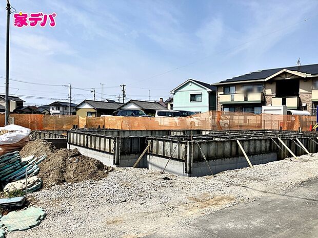 知識豊富なスタッフが各種オプションや住宅ローンのご相談にご対応致します。