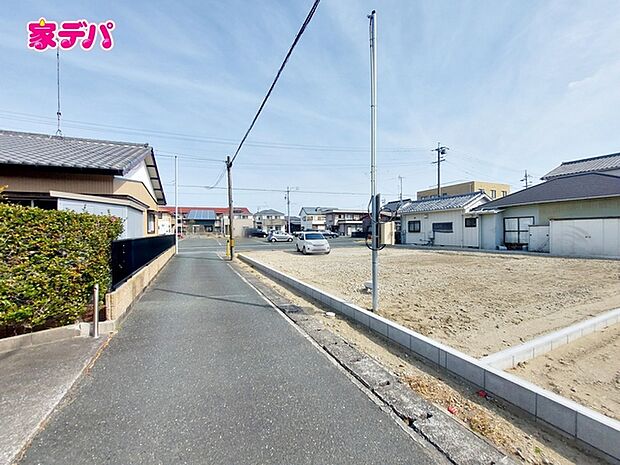 住宅ローンにご不安のあるお客様も、まずはお気軽にご相談下さい。お客様に最適な資金計画と金融機関をご案内いたします。