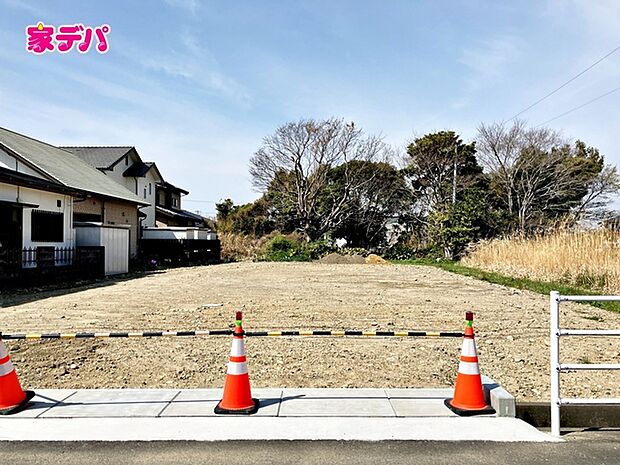 建築予定地です。ご見学希望のお客様につきましては同型同仕様の物件にご案内いたします