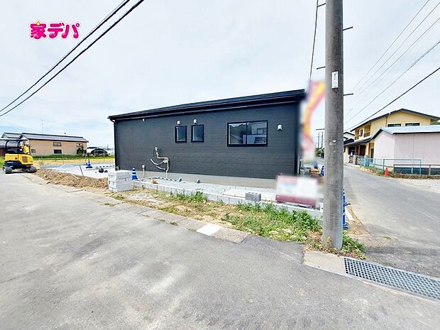 足場が外れました!現地ご案内いたします。周辺環境や陽当たりなどもあわせてご確認いただけます。実際の住み心地をイメージしながらご見学いただけますので、お気軽にお問い合わせください!