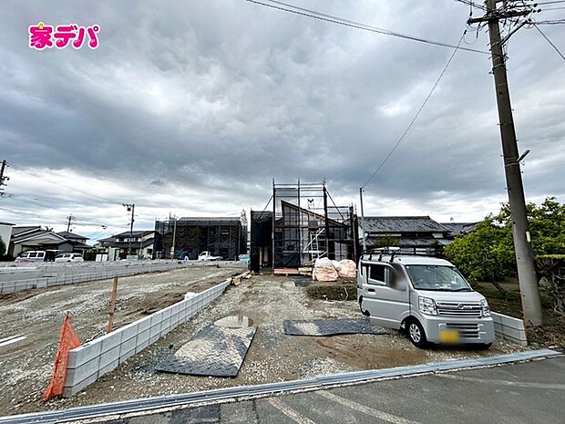 上棟しました。ご見学希望のお客様につきましては同型同仕様の物件にご案内いたします