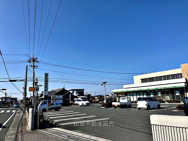 JAとぴあ浜松　豊西支店（1230m）