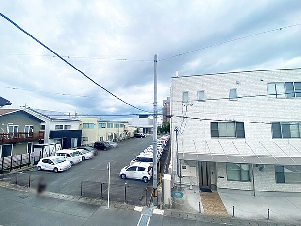 閑静な街並みの眺めは、心も体も落ち着きますね。