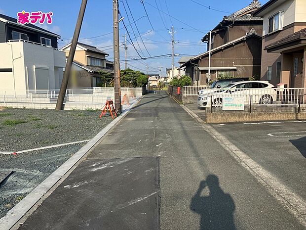 前面道路:北側約4m幅