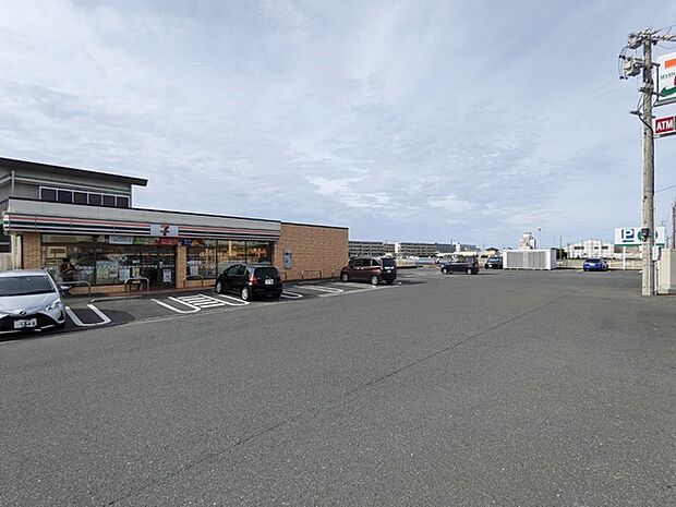セブンイレブン浜松篠原町店（490m）