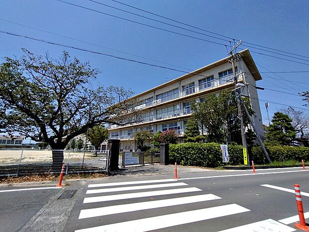 浜名小学校(2100m)