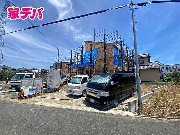 住宅ローンにご不安のあるお客様も、まずはお気軽にご相談下さい。お客様に最適な資金計画と金融機関をご案内いたします。