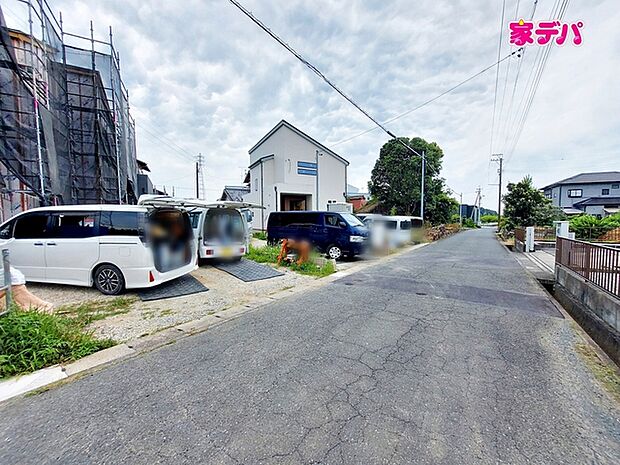 前面道路:南西側約5.23m幅