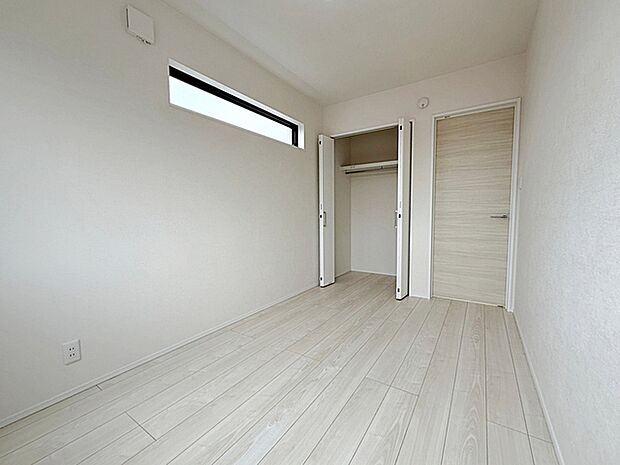 【施工例】二面採光のため明るく風通し良好!全居室ペアガラスで断熱性・遮熱性があり結露が激減!