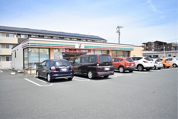 セブンイレブン浜松丸塚町店(980m)