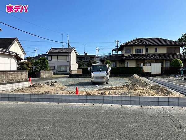 建築予定地です。ご見学希望のお客様につきましては同型同仕様の物件にご案内いたします