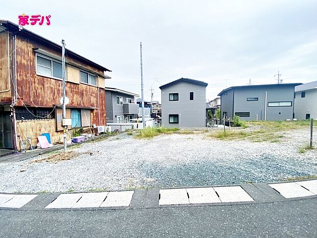 地域に密着した不動産販売でお客様のニーズに、経験豊富なスタッフが柔軟にご対応させて頂きます。