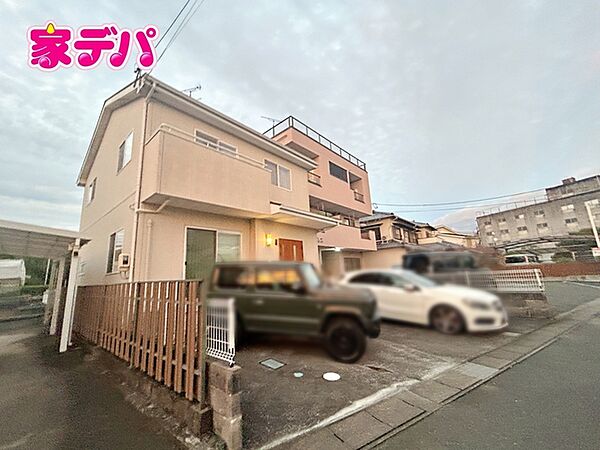 現地や周辺環境も一緒にご確認頂けます。現地ご案内致します。お気軽にお問合せ下さい。