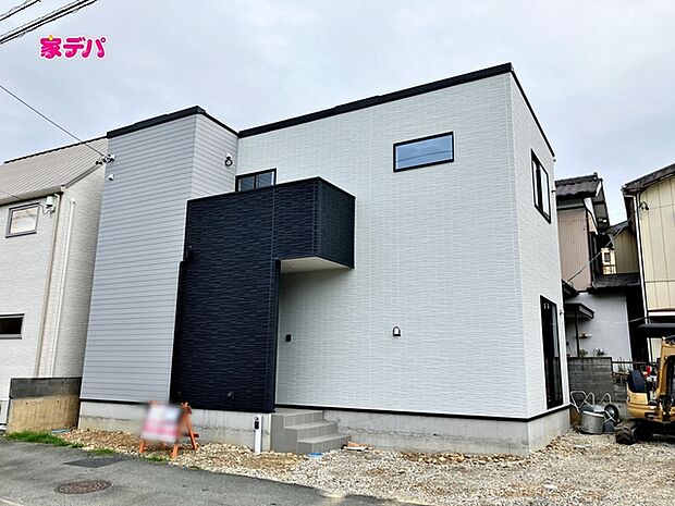 足場が外れました!現地ご案内いたします。周辺環境や陽当たりなどもあわせてご確認いただけます。実際の住み心地をイメージしながらご見学いただけますので、お気軽にお問い合わせください!