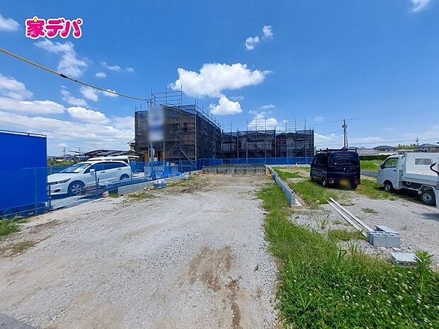上棟しました!ご見学希望のお客様につきましては現地の他に同社の完成物件にて設備や仕様などご確認いただけます。