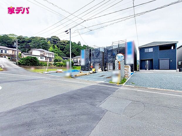 住宅ローンにご不安のあるお客様も、まずはお気軽にご相談下さい。お客様に最適な資金計画と金融機関をご案内いたします。