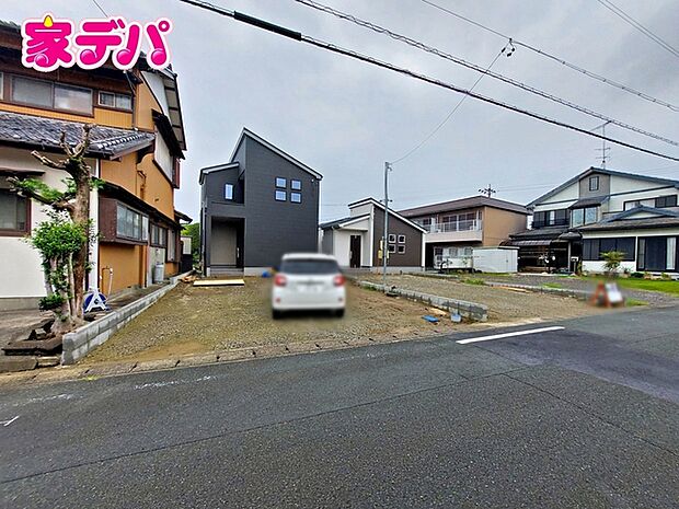 足場が外れました！現地ご案内いたします。周辺環境や陽当たりなどもあわせてご確認いただけます。実際の住み心地をイメージしながらご見学いただけますので、お気軽にお問い合わせください！  